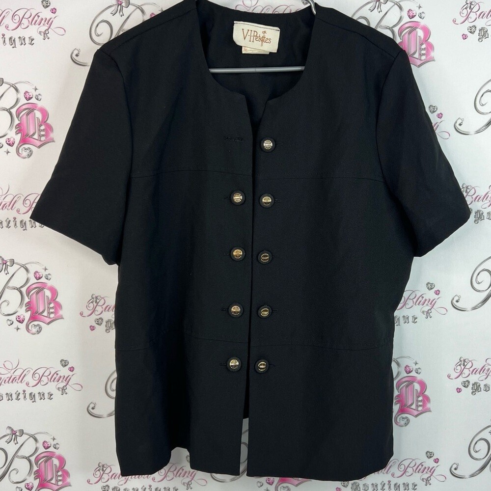 VIPetites button shirt tshirt style vintage Black Button-Up Short Sleeve Jacket